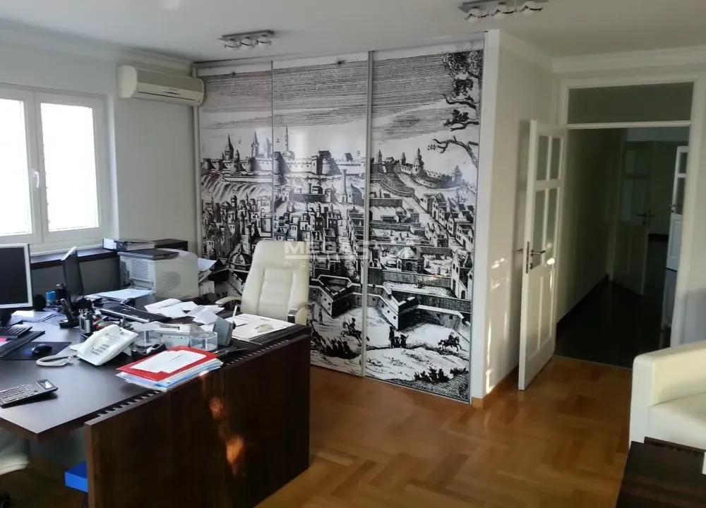 Prodaja, poslovni prostor, 150m², Lekino Brdo, Voždovac Sve Podlokacije