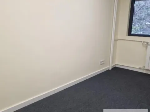 Rent, office space, 212m², Tašmajdan, Palilula Sve Podlokacije - image 9