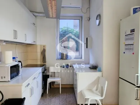 Prodaja, kuća, 343m², Neimar, Vračar Sve Podlokacije - image 11