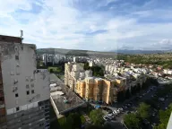 Prodaja, jednosoban stan, 51m², Blok 5, Podgorica - image 19