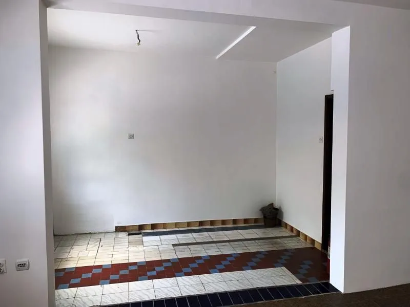 Sale, office space, 80m², Staro groblje, Niš