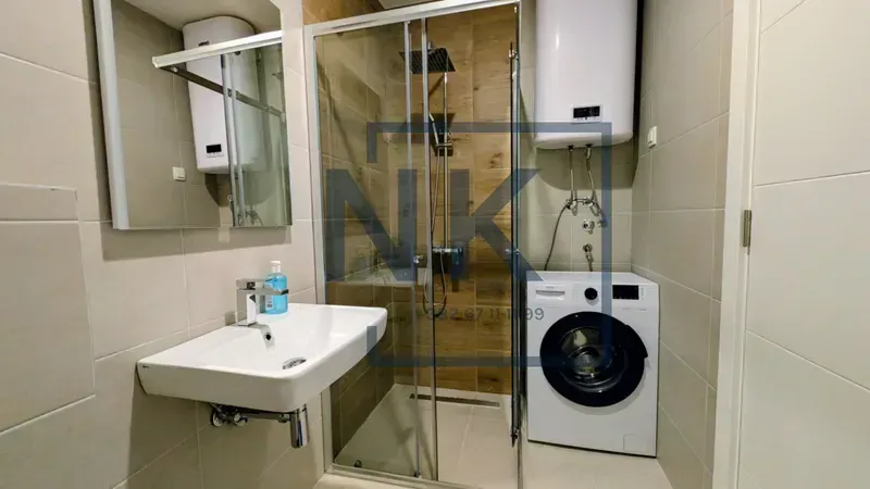 Izdavanje, jednosoban stan, 45m², Pobrežje, Podgorica