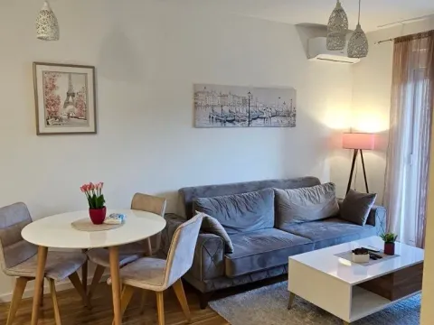 Izdavanje, jednosoban stan, 41m², Zabjelo, Podgorica