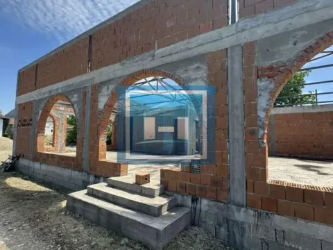 Sale, office space, 900m², Despotovac, Srbija - image 7