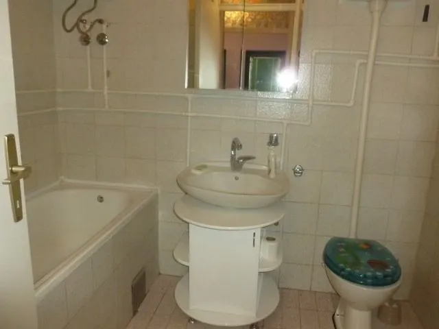 Sale, three bedroom apartment, 92m², Cvetkova Pijaca, Zvezdara Sve Podlokacije