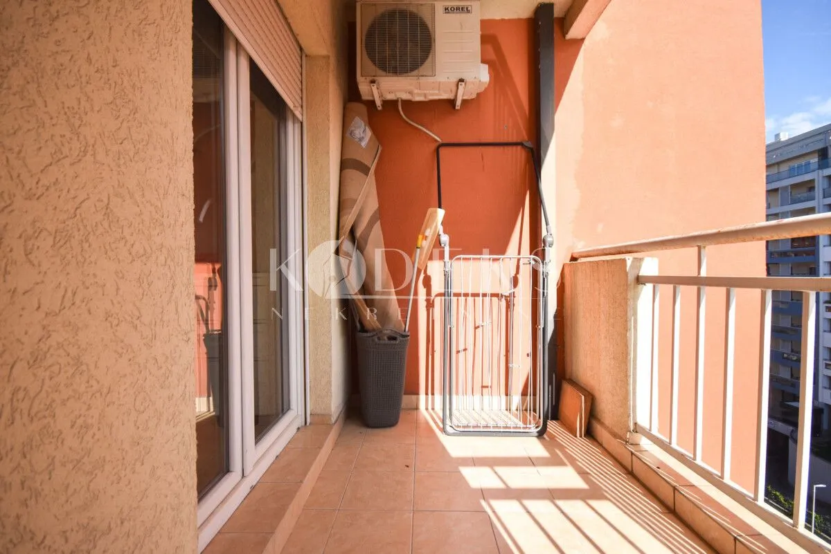 Rent, one bedroom apartment, 51m², City Kvart, Podgorica