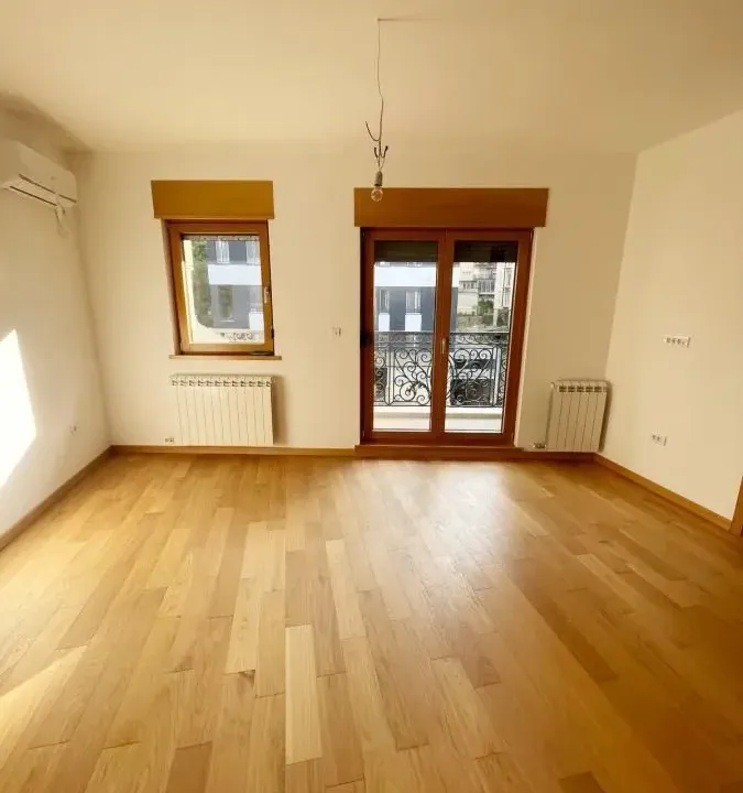 Prodaja, četvorosoban stan, 70m², Trošarina, Voždovac Sve Podlokacije