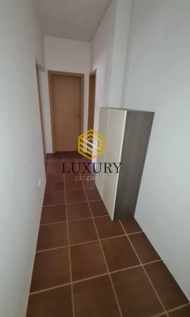 Prodaja, jednosoban stan, 48m², Tološi, Podgorica