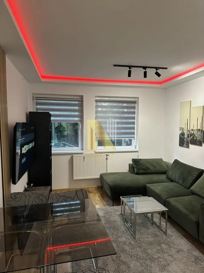 Izdavanje, trosoban stan, 51m², Grbavica, Novi Sad Sve Podlokacije