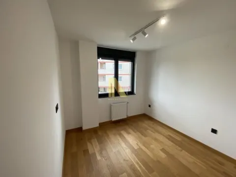 Izdavanje, trosoban stan, 62m², Sajmište, Novi Sad - image 10