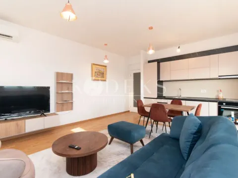 Izdavanje, dvosoban stan, 65m², Stari Aerodrom, Podgorica - image 5