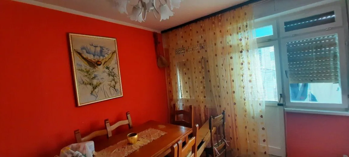 Prodaja, dvosoban stan, 83m², Centar, Nikšić