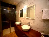 Izdavanje, dvosoban stan, 148m², Centar, Budva - image 12