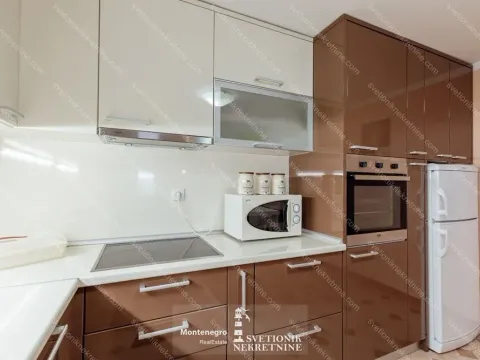 Prodaja, trosoban stan, 178m², Topla, Herceg Novi - image 8