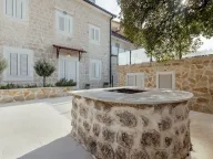 Sale, house, 380m², Ljuta, Kotor - image 9