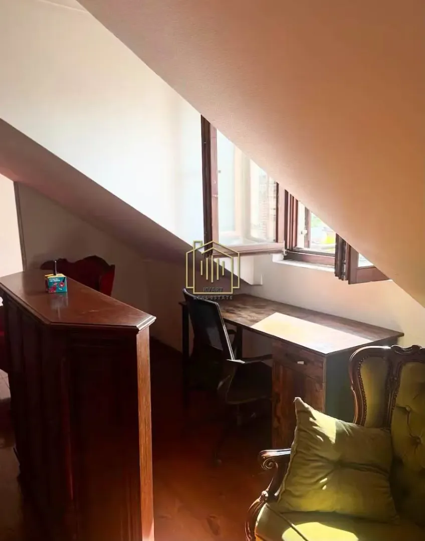 Izdavanje, dvosoban stan, 65m², Stari Aerodrom, Podgorica