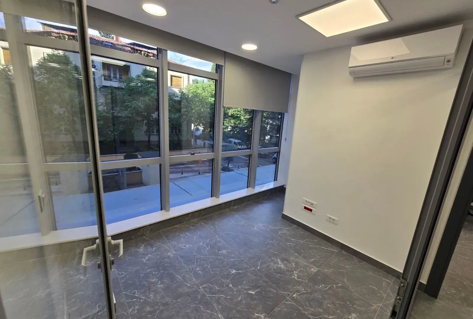Rent, office space, 80m², Centar, Podgorica