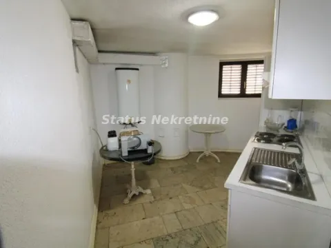 Prodaja, kuća, 416m², Sremska Mitrovica, Srbija - image 17