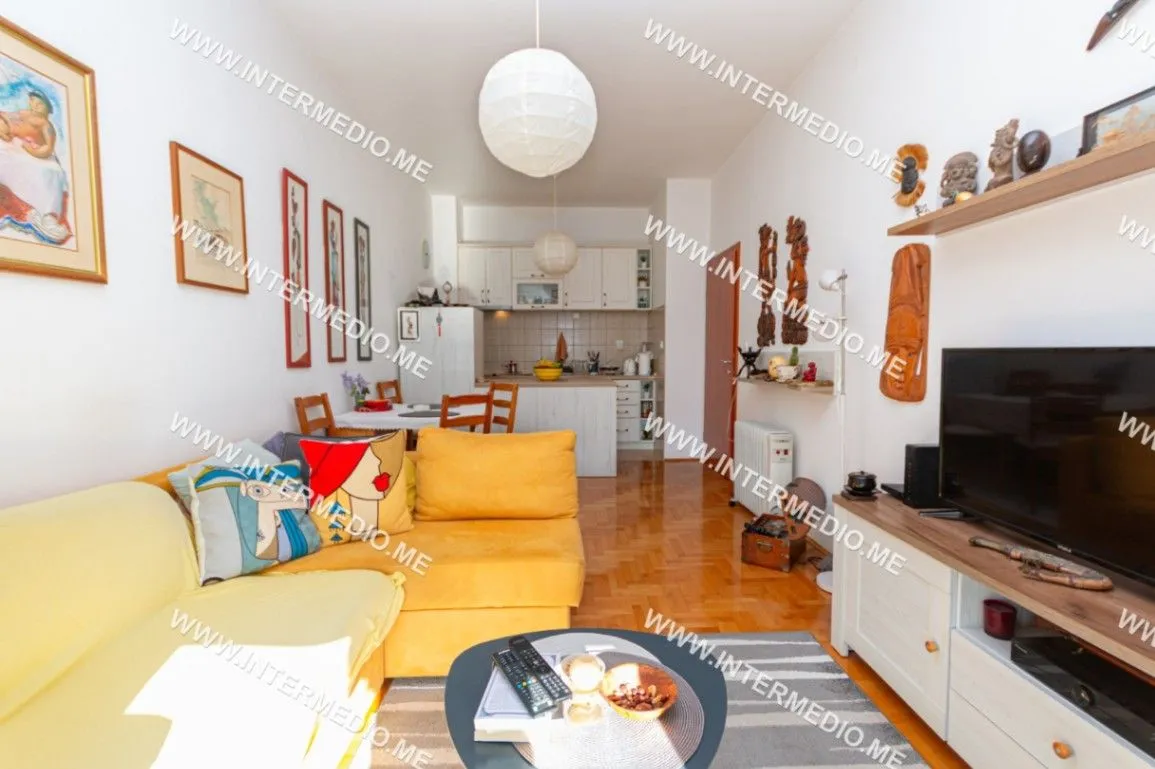 Prodaja, jednosoban stan, 49m², Topla, Herceg Novi
