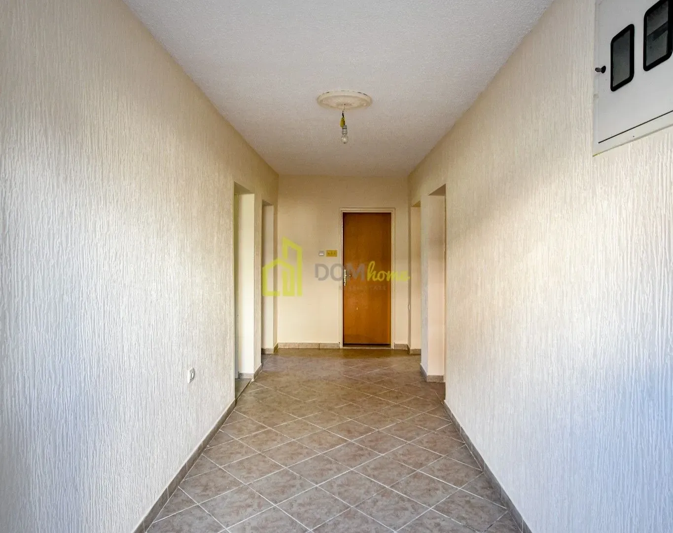 Sale, house, 303m², Konik, Podgorica