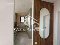 Izdavanje, kuća, 230m², Vrčin, Grocka - image 11