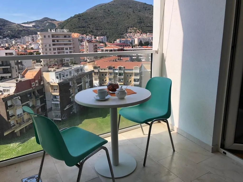 Rent, one bedroom apartment, 67m², Budva, Crna Gora