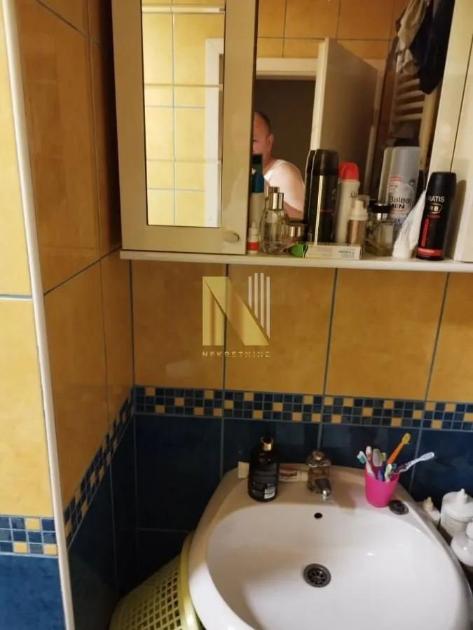 Prodaja, trosoban stan, 83m², Nova Detelinara, Novi Sad Sve Podlokacije