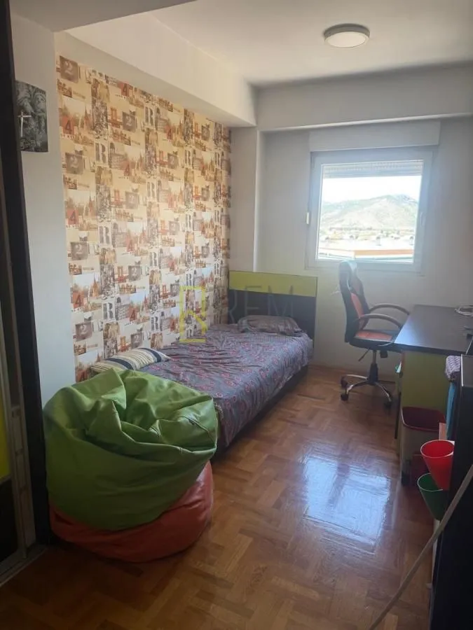 Rent, two bedroom apartment, 90m², Podgorica, Crna Gora