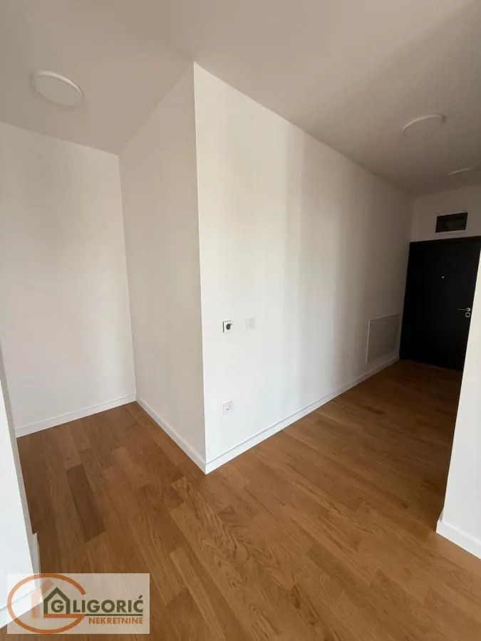 Prodaja, četvorosoban stan, 113m², Nova Detelinara, Novi Sad Sve Podlokacije