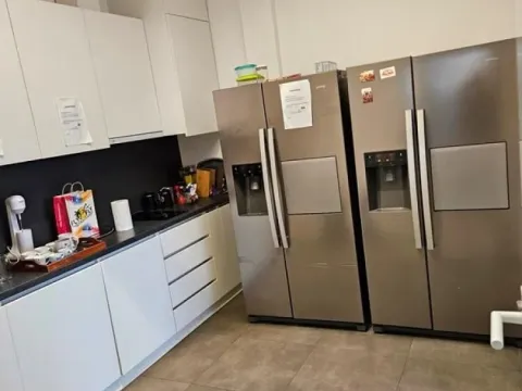 Izdavanje, poslovni prostor, 2150m², Zemun Sve Podlokacije, Beograd - image 12