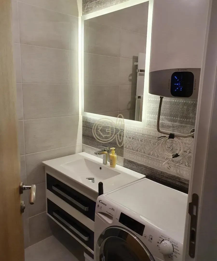 Izdavanje, jednosoban stan, 37m², Čubura, Beograd