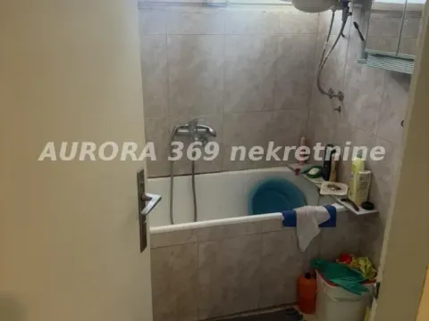 Sale, three bedroom apartment, 71m², Ruma, Srbija - image 9