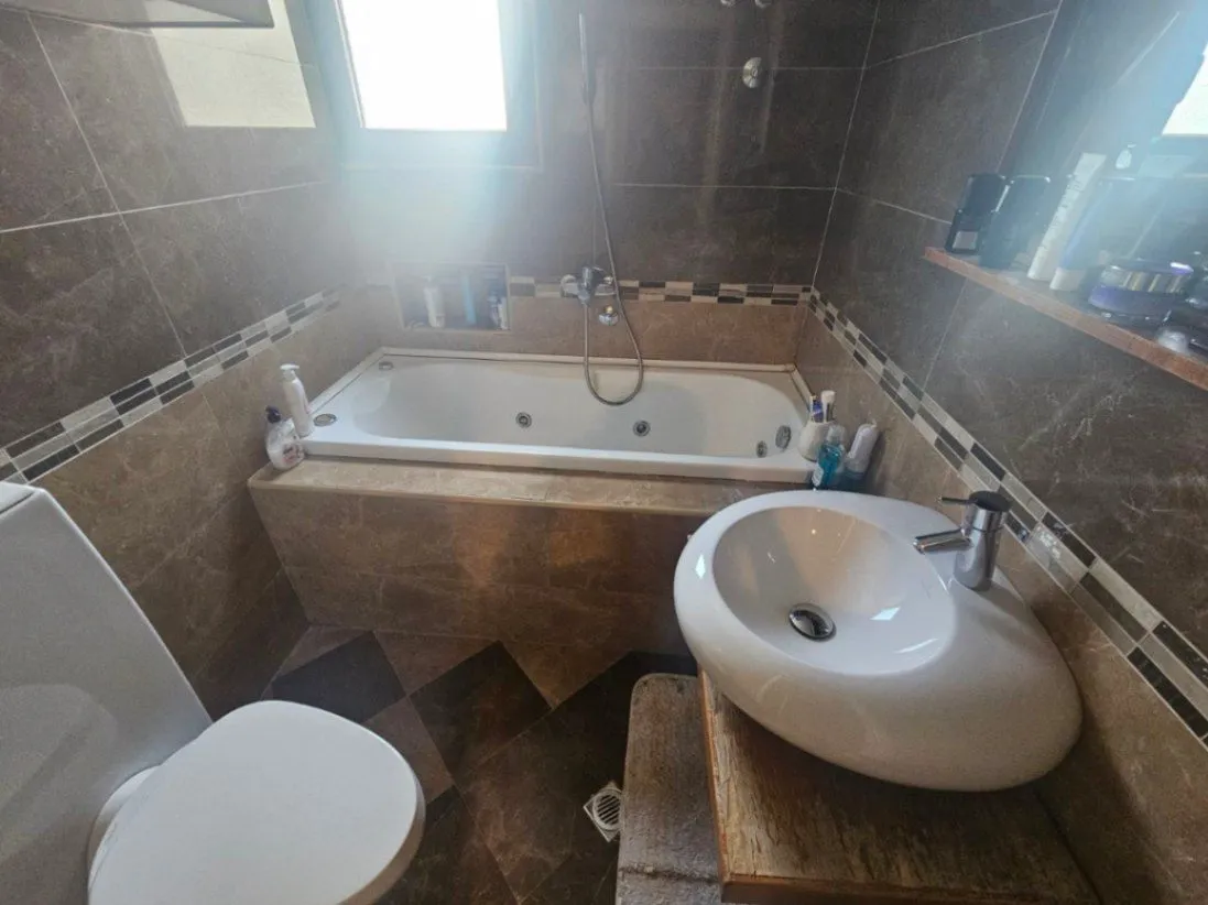 Sale, two bedroom apartment, 80m², Centar, Bar