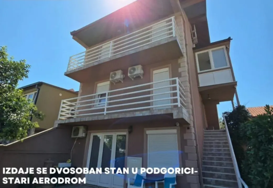 Izdavanje, dvosoban stan, 120m², Stari Aerodrom, Podgorica