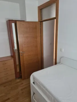 Rent, two bedroom apartment, 70m², Dalmatinska ulica, Podgorica - image 9