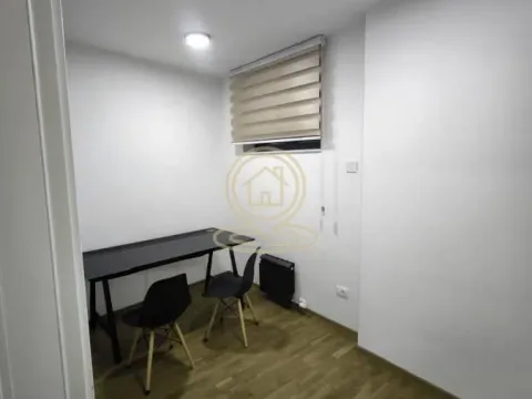 Izdavanje, trosoban stan, 60m², Južni Bulevar, Vračar Sve Podlokacije - image 10
