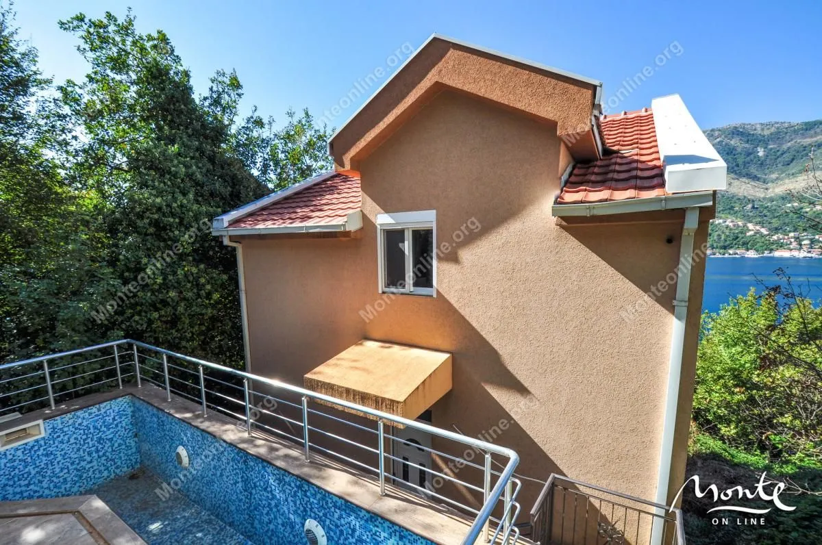 Prodaja, kuća, 148m², Lepetani, Tivat