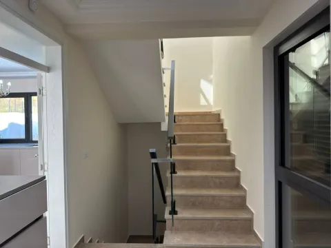 Prodaja, kuća, 397m², Seljanovo, Tivat - image 11