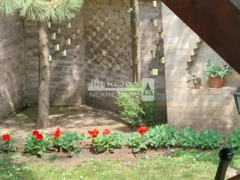 Sale, house, 201m², Aleksa Šantić, Sombor - image 12