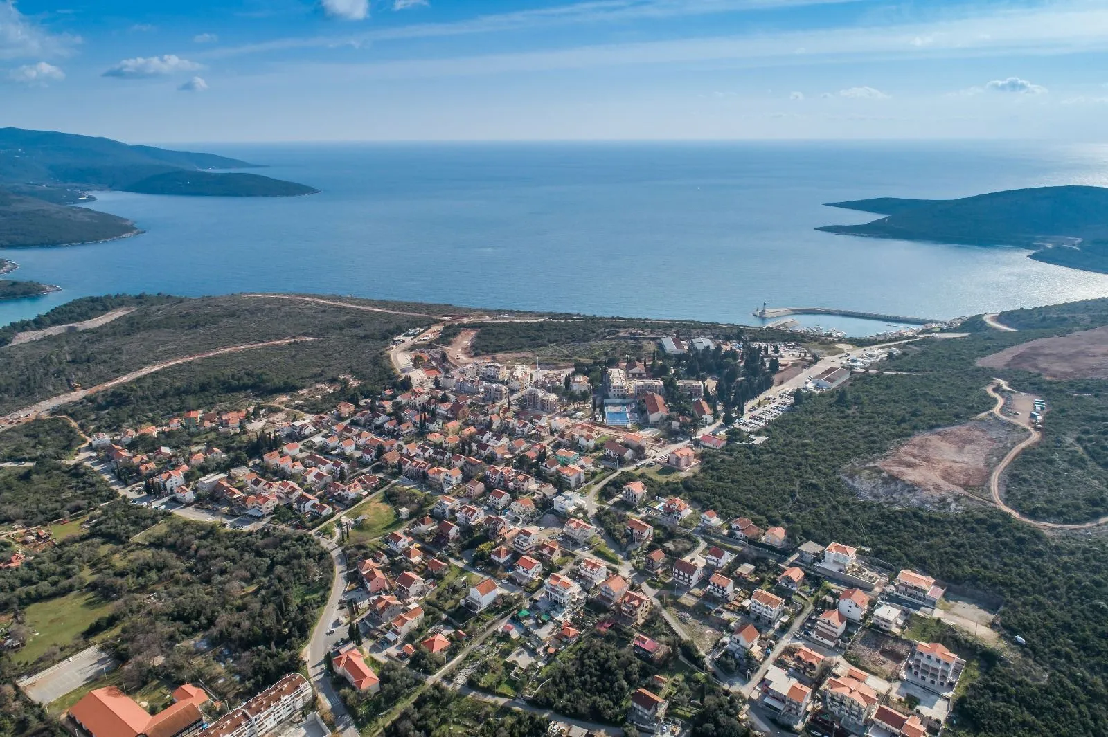 Prodaja, dvosoban stan, 98m², Luštica, Tivat