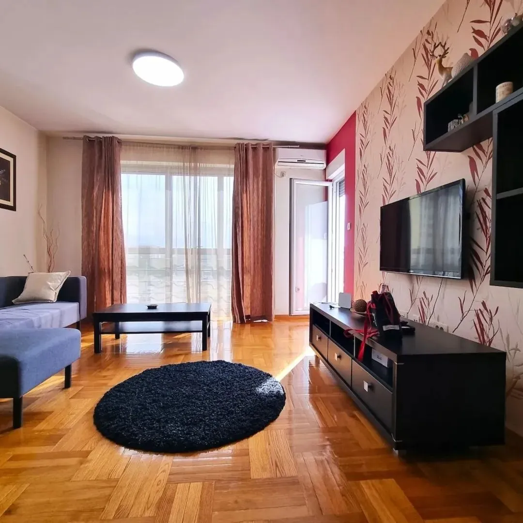 Rent, three bedroom apartment, 82m², Pobrežje, Podgorica