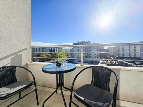 Prodaja, dvosoban stan, 69m², Pobrežje, Podgorica - image 6