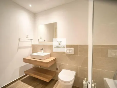 Sale, two bedroom apartment, 82m², Tivat, Crna Gora