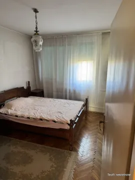 Prodaja, četvorosoban stan, 97m², Centar, Stara Pazova - image 18