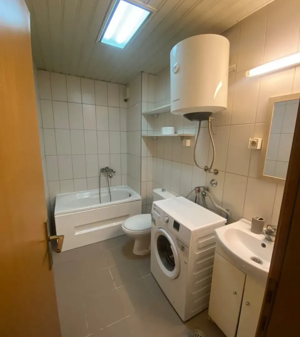 Rent, house, 28m², Blok 9, Podgorica