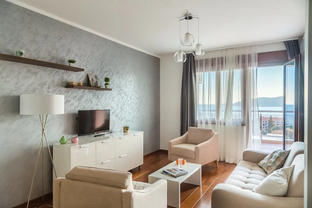 Sale, two bedroom apartment, 95m², Bečići, Budva