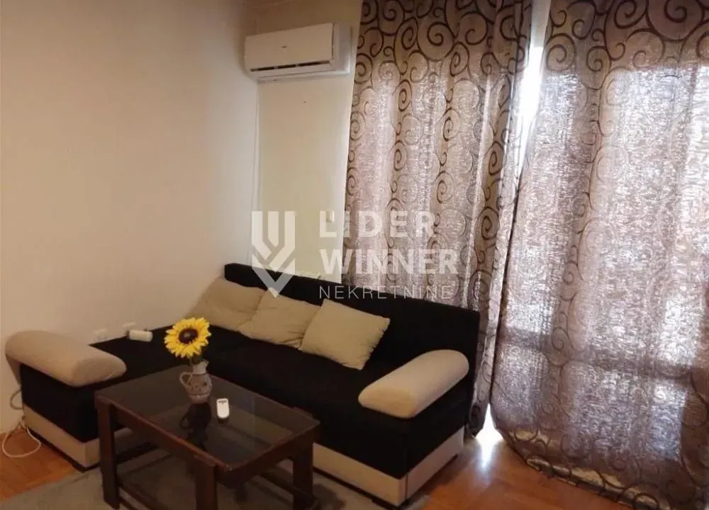Rent, one bedroom apartment, 45m², Đeram Pijaca, Beograd