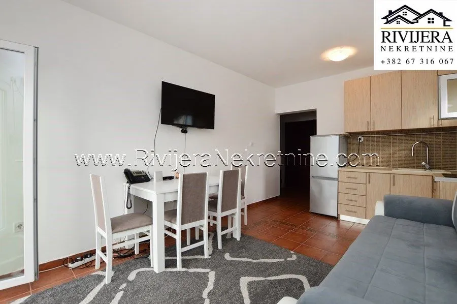 Prodaja, dvosoban stan, 40m², Đenovići, Herceg Novi