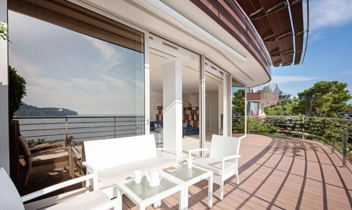 Sale, two bedroom apartment, 170m², Budva, Crna Gora