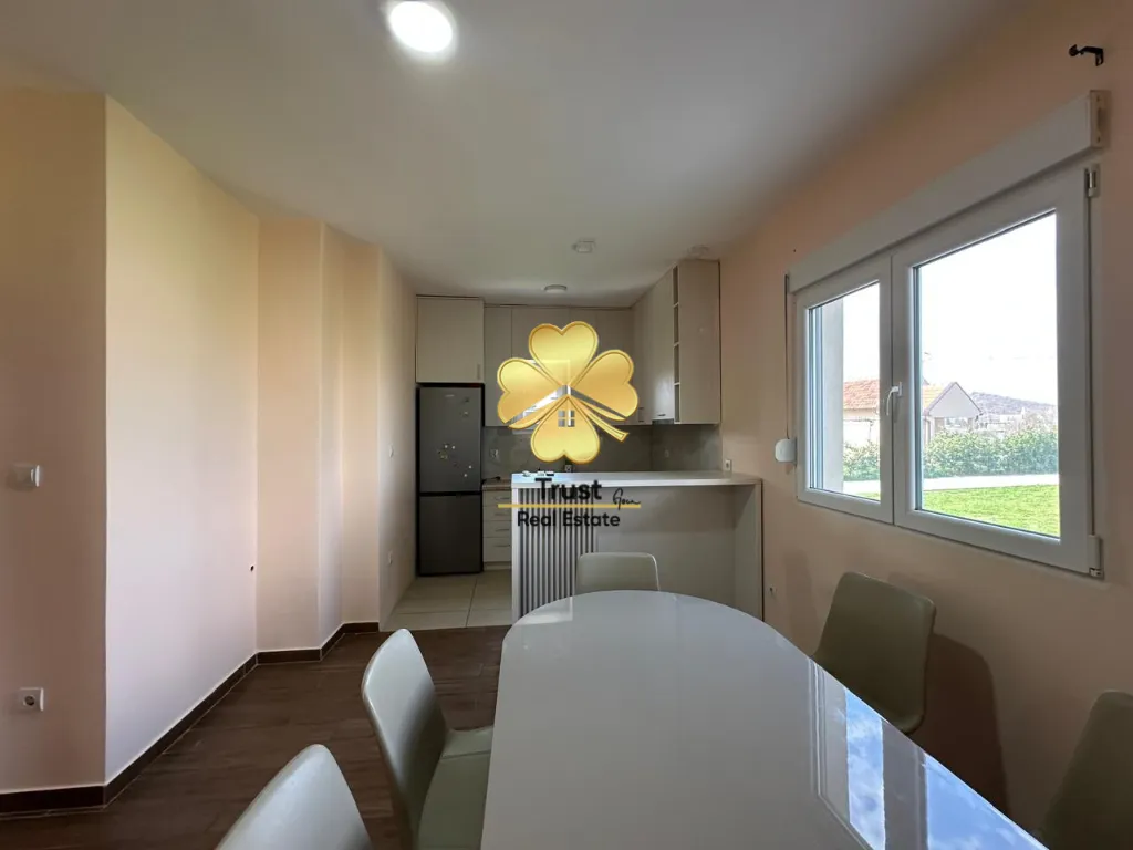 Rent, house, 150m², Donji Kokoti, Podgorica